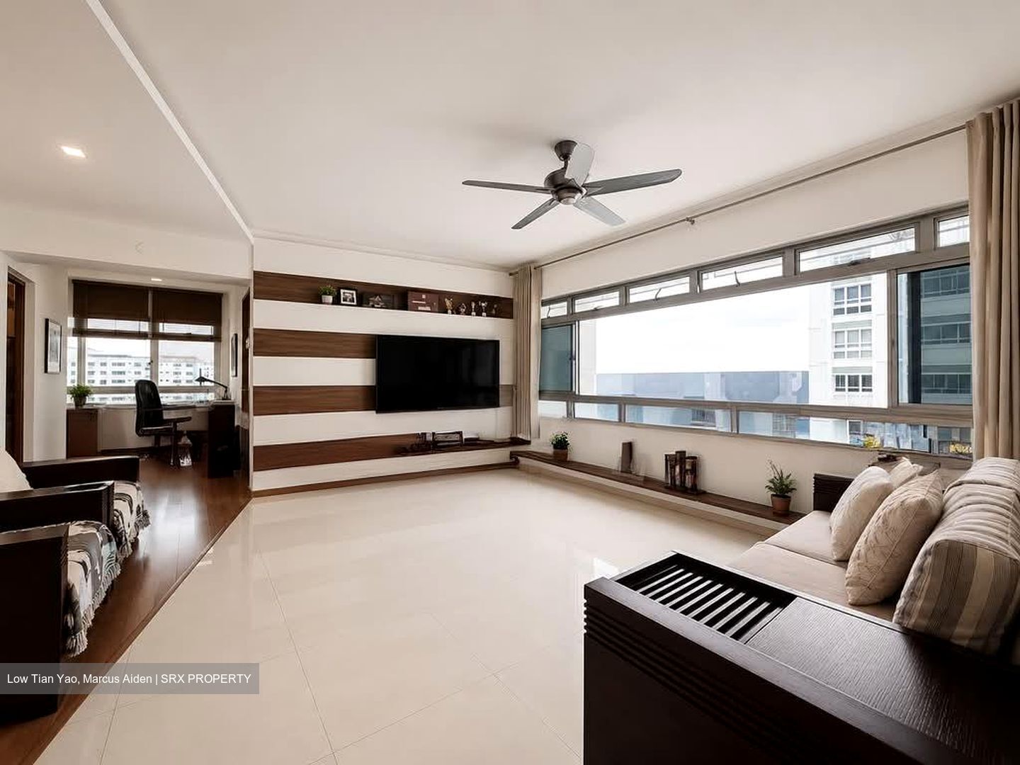Blk 243 Pasir Ris Street 21 (Pasir Ris), HDB Executive #582462141